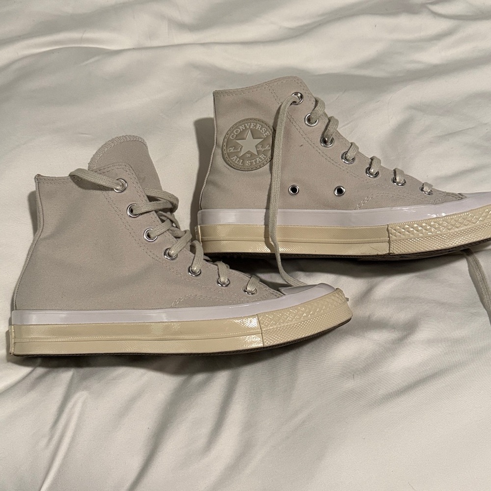 Chuck 70 Hi - Picture 2 of 4